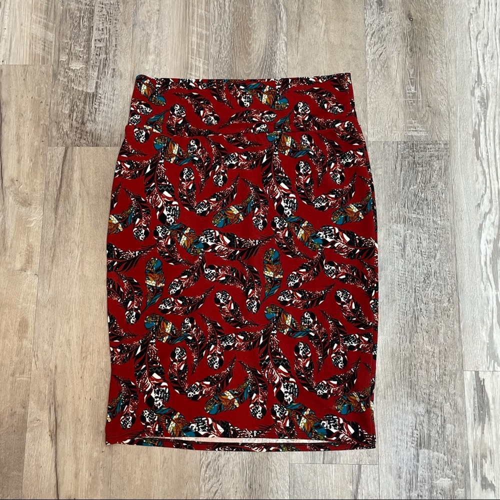 Lularoe Burgundy Feather Fitted Skirt